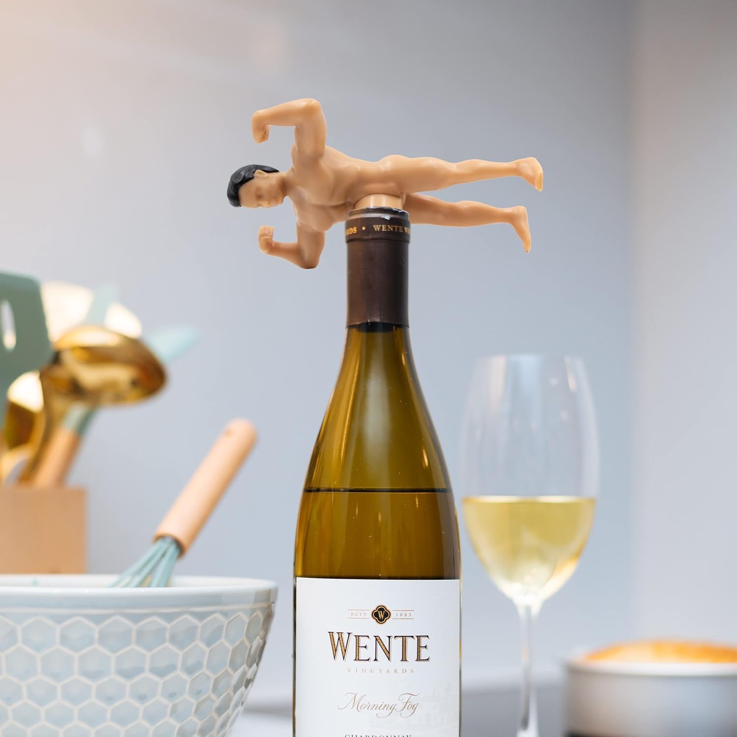 Amazon.com: NPW Drinking Buddies Cheeky Wine Bottle Stopper